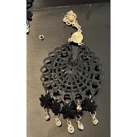 Womens Black Gold Tone Crystal Rhinestone Chandelier Dangle Earrings Round Diva - Picture 4 of 7